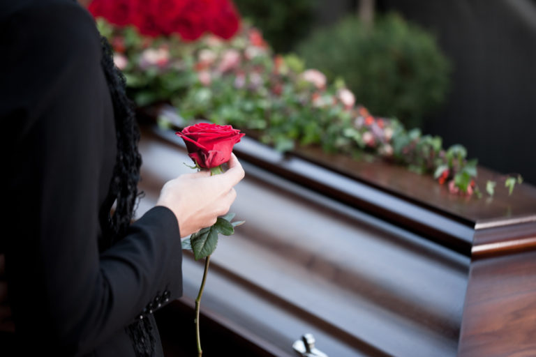 ¿Son Deducibles Los Gastos Funerarios en Florida?